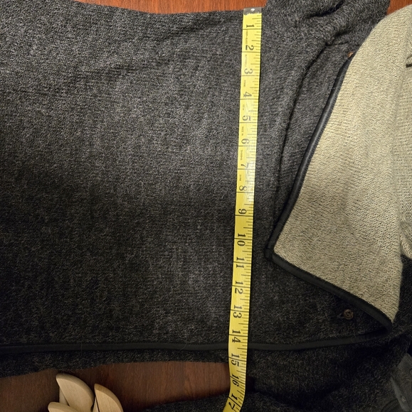 Urku - sustainable alpaca and sheep-wool fiber Reversable sweater - Aprx LG - Picture 6 of 6